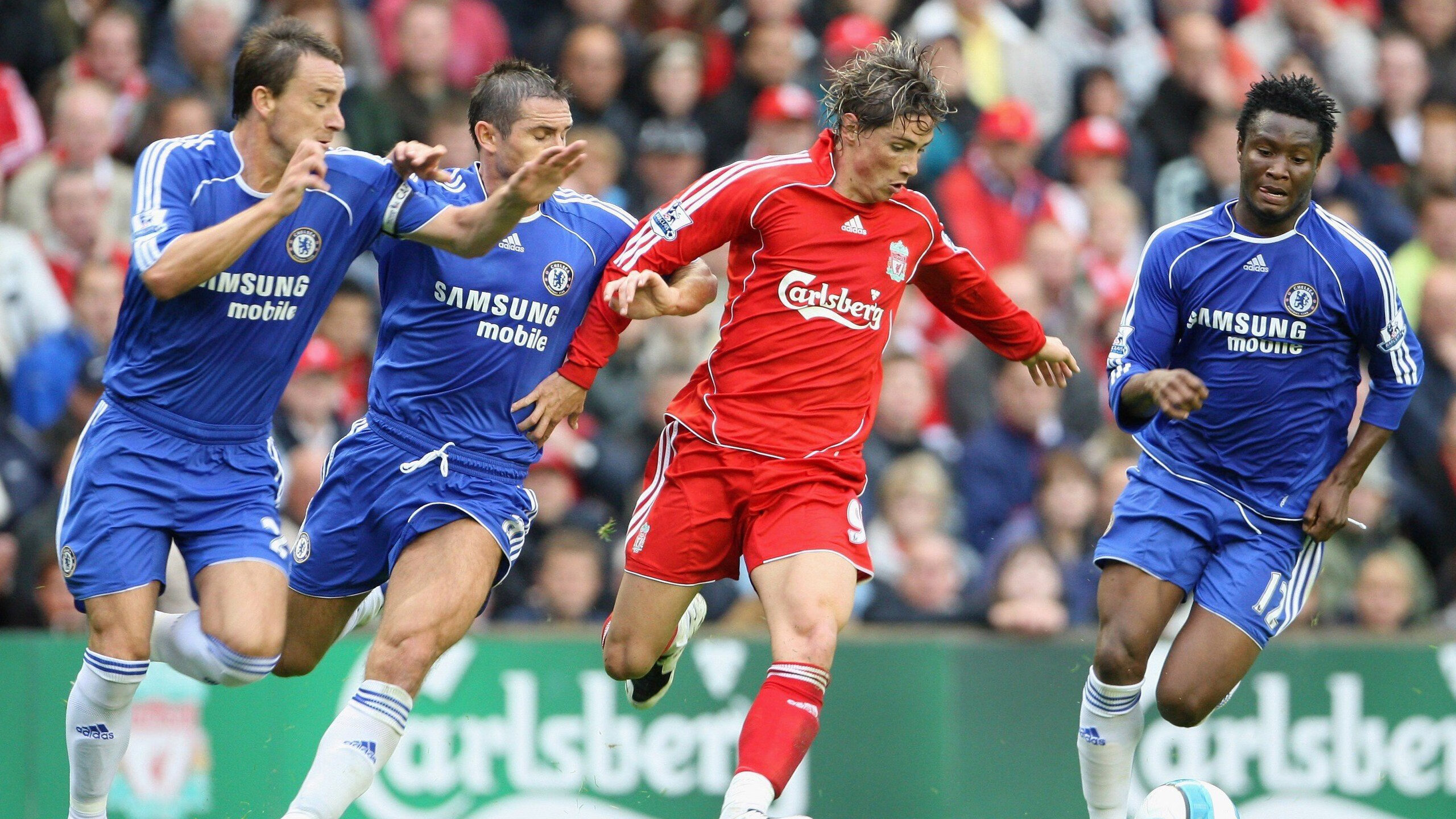 爱游戏下载-德甲攻防平衡:节奏快、变化多,场场精彩,德甲强度